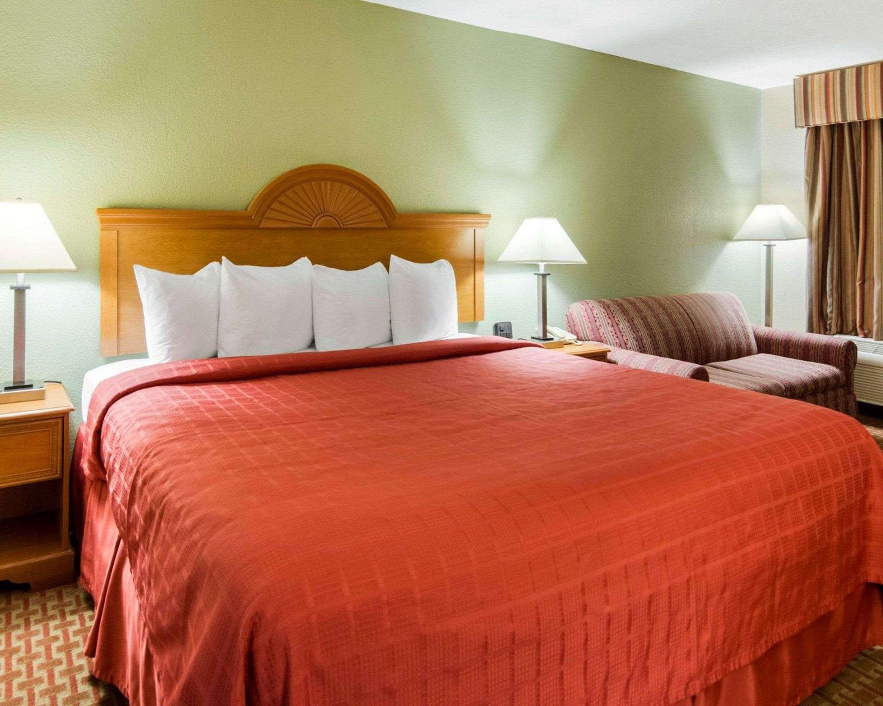 Quality Inn South Hill I-85 Eksteriør billede