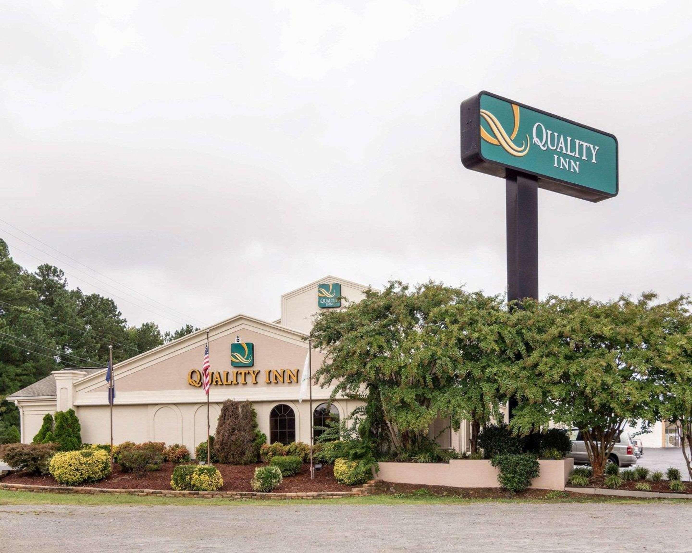 Quality Inn South Hill I-85 Eksteriør billede